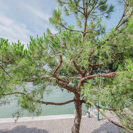 Lagoon View - 12 Min To The Train Station Appartement Venise